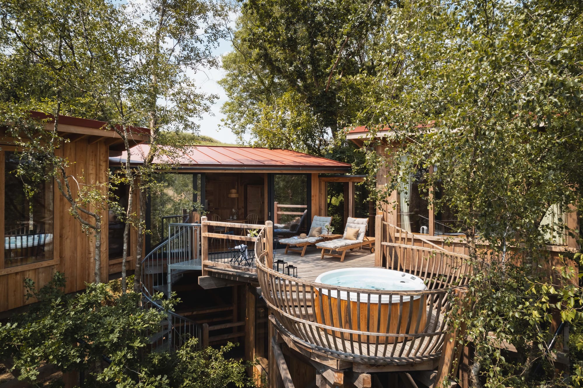 Wolf Wood Treehouses - The Spa Exterior